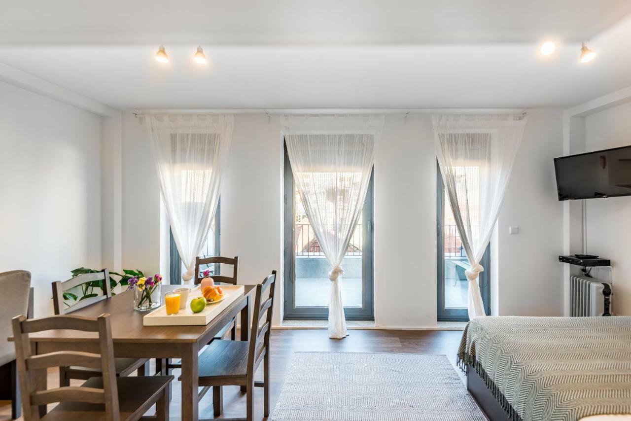 Apartament Samasal Trindade